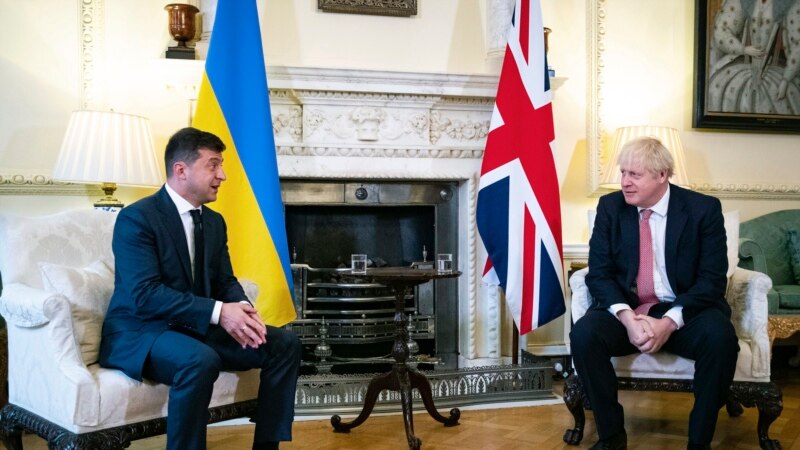 بريتانيا او اوکراین د سیاسي، ازاد تجارت او ستراتېژیک مشارکت موافقه وکړه