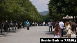 Sipas regjistrimit të fundit të popullsisë, më 2024, Prishtina i ka mbi 200.000 banorë.