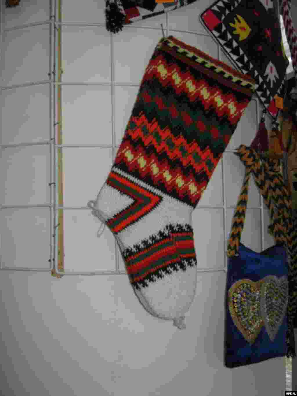 Мӯди нав: Ҷӯроби бадахшӣ #35