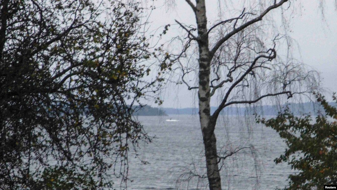 Швеция. Неизвестный объект в море вблизи Стокгольма.