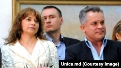 Oligarhul fugar Vladimir Plahotniuc, alături de soția sa, Oxana Childescu