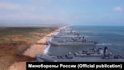 Кораблі Чорноморського флоту Росії біля берегів Криму, квітень 2021 року