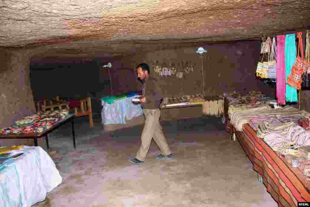 Kəndivan - Daş dövrünün yadigarı #24