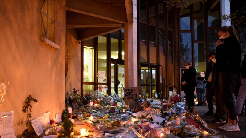 Российский боец ММА Зелим Имадаев одобрил убийство учителя во Франции 