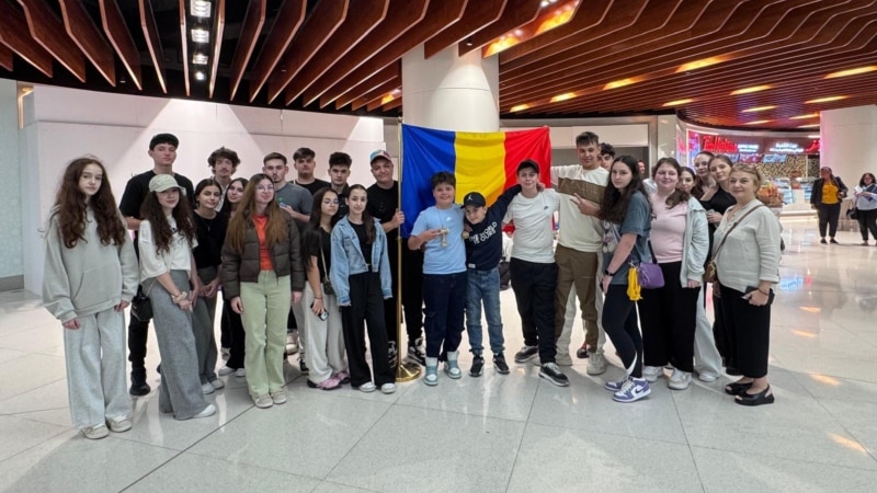 Care e procedura de evacuare a românilor din zone de conflict. Președintele și premierul primesc rapoarte despre fiecare evacuare