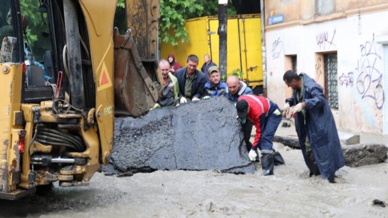 Смерть и разрушения в Ялте: что сделал ливень с курортным городом (+видео) 