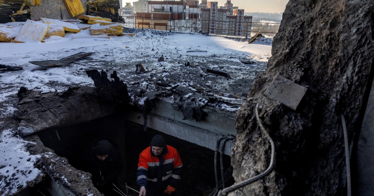 Kyiv Works To Restore Electricity, Water After Massive Cuts Following Russian Attacks