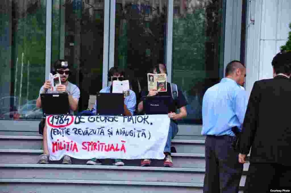 Romania, protest against new surveillance legislation to be adopted in Romania in front of the Romanian Intelligence Service HQ in Bucharest