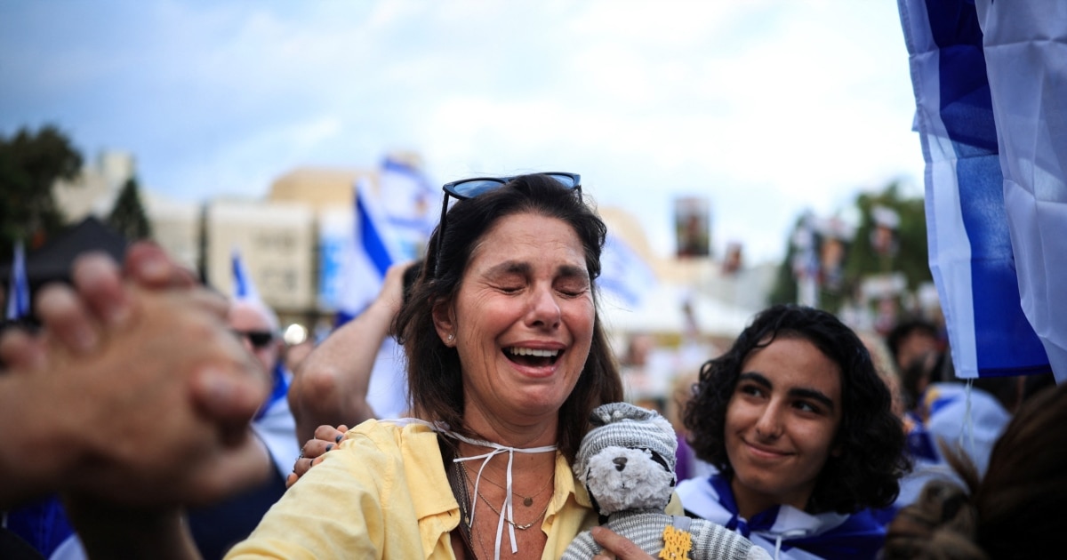 Ерлі-зайыптылардың жыныстық қатынасы бар ресейлік үй порносын қараңыз