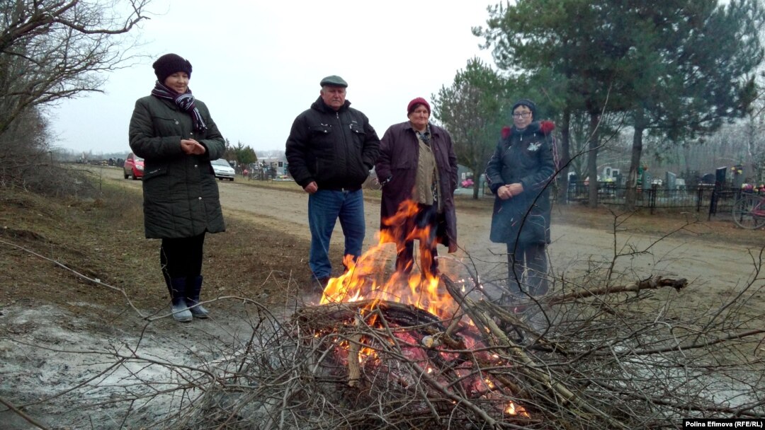 Блокпост по дороге в хутор Веселый