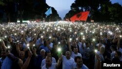 Архивска фотографија- протести во Албанија