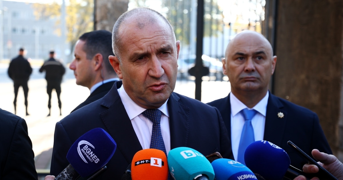 Президентът Румен Радев наложи вето на промените, с които ГЕРБ,