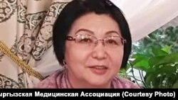 COVID-19 илдетинен көз жумган дарыгер Жүзүмкан Көкүмбаева. 