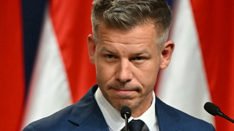 პეტერ მადიარი ევროკავშირთან წინასწარ მოლაპარაკებებს იწყებს შეჩერებული საფინანსო მხარდაჭერის განახლების მიზნით