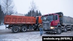 Сьнег зь Менску вывозілі да позьняй ночы