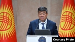 Бакыт Төрөбаев. 