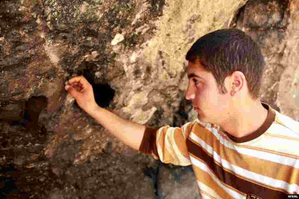 Naxçıvanda sirli "Əshabu-Kəhf" mağarası #5