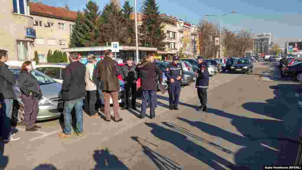 Protest ispred prostorija SDS-a, Banjaluka