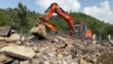 Crews Recover Bodies, Clear Debris After Deadly Floods Hit Pakistan video grab 5