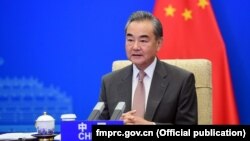 Кинескиот министер за надворешни работи Ванг Ји 