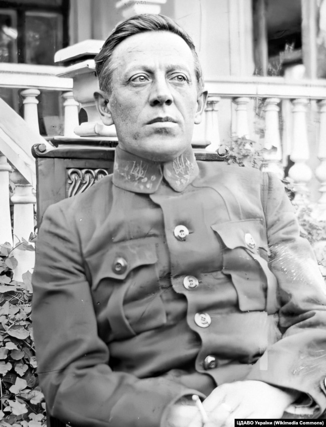 Симон Петлюра (1879&ndash;1926) &ndash; український державний, військовий та політичний діяч, публіцист, літературний і театральний критик. Фото 1919 року