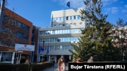 Zgrada Skupštine Kosova. Deset poslanika Srpske liste podnelo je ostavke ovoj instituciji.