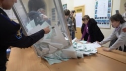 «Конец величайшей кампании». Наблюдатели Петербурга | Признаки жизни (видео)