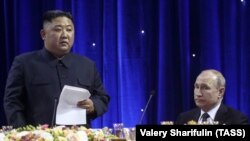 Кіраўнікі КНДР і Расеі Кім Чэн Ын і Ўладзімір Пуцін у Ўладзівастоку 25 красавіка 2019