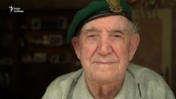 Французький ветеран висадки в Нормандії не в силах забути жахи війни – відеосюжет