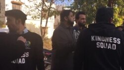 'هر کس دې تر خپله وسه ښېګړه وکړي'