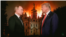 Коллаж: Владимир Путин и Дональд Трамп на фоне горящей Киево-Печерской лавры