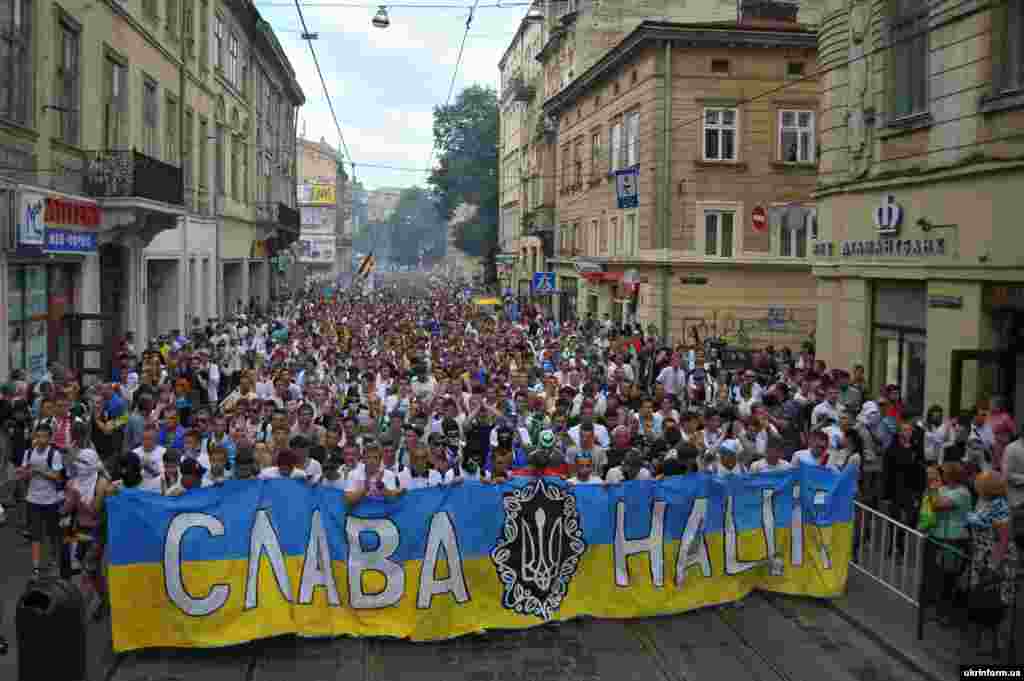 Марш єдності футбольних уболівальників у Львові, 23 чернвя 2014 року