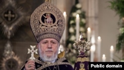 Ամենայն Հայոց կաթողիկոս Գարեգին Բ-ն, արխիվ