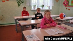 Şcoala din Izvoare, raionul Sângerei