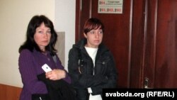 Кася Галіцкая і Ірына Васільева, маці Рамана Васільева, архіўнае фота