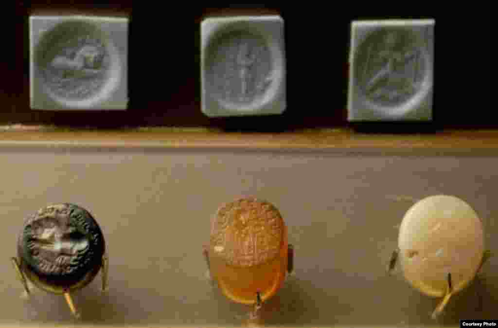 Iran -- Persian artifacts: seals, undated, perhaps Achaemenid