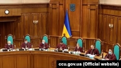 Відмова не є остаточною і питання щодо відкриття конституційного провадження у цій справі ще розгляне Велика палата КСУ