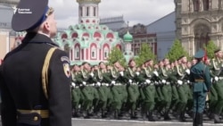 Москвадагы парад аскердик техникасыз өтөт