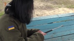 Батьки не знали, коли я вперше їхала в АТО – зв’язківець Оксана (відео)