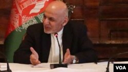 آرشیف، محمد اشرف غنی رئیس جمهور افغانستان در جریان سخنرانی در یک نشست در کابل