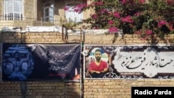 نوید افکاری ۲۲ شهریور امسال به رغم فراخوان گسترده بینالمللی برای توقف حکم اعدام او، توسط قوه قضائیه جمهوری اسلامی به دار آویخته شد.