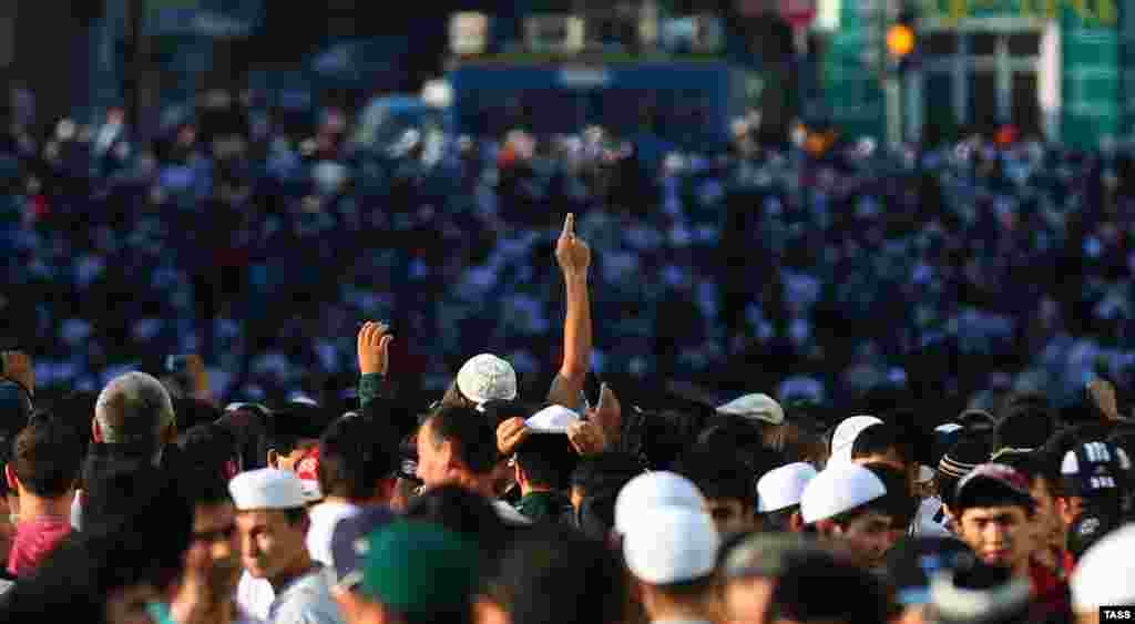 Muslims gathered for a packed morning-prayer ceremony in Moscow.