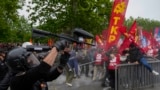 درگیری پلیس ترکیه با کارگران معترض در استانبول در روز جهانی کارگر