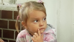 Понад 300 дітей із сусідніх з кримським «Титаном» сіл розмістили в дитячому таборі – відео