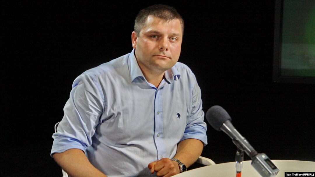 Петр Офицеров (1975-2018)