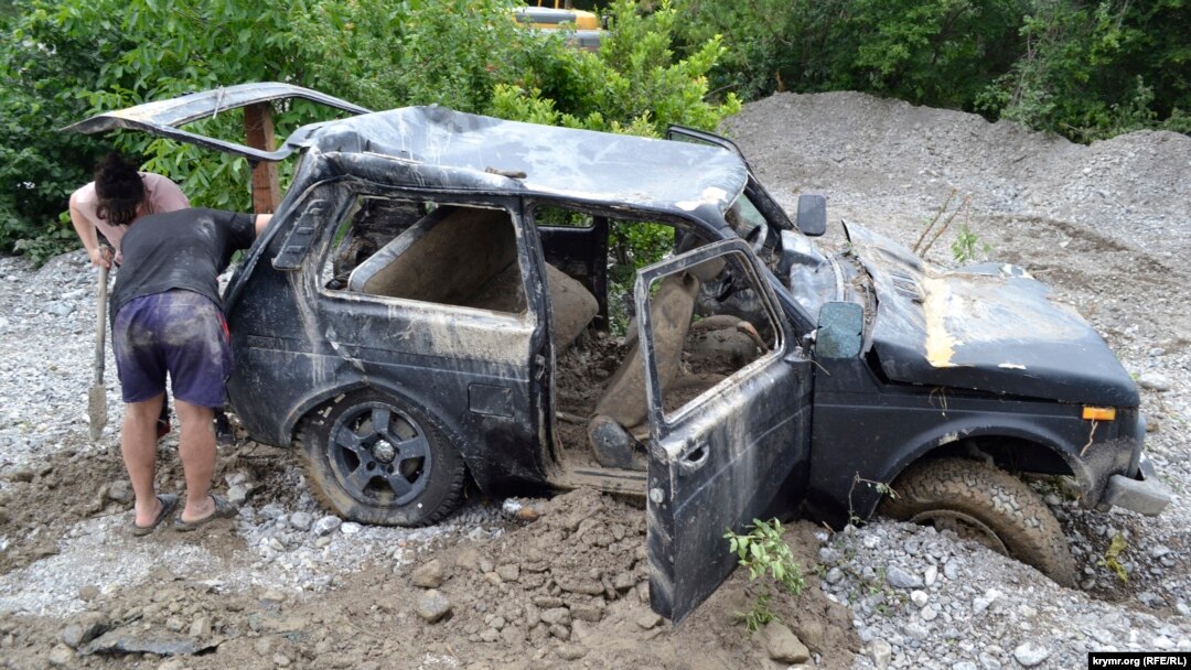 Последствия наводнения в Ай-Василь (Васильевка), Ялта, 22 июня 2021 года