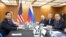 Marco Rubio și Serghei Lavrov (ambii în plan apropiat) la întâlnirea lor de la Manila, Filipine, 23 iulie 2026