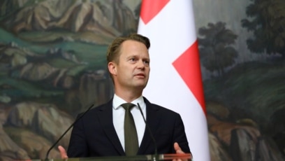 Дания и Швеция извикаха посланиците на Русия след като руски
