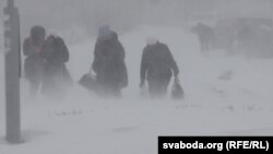 Сьнегапад. Архіўнае фота