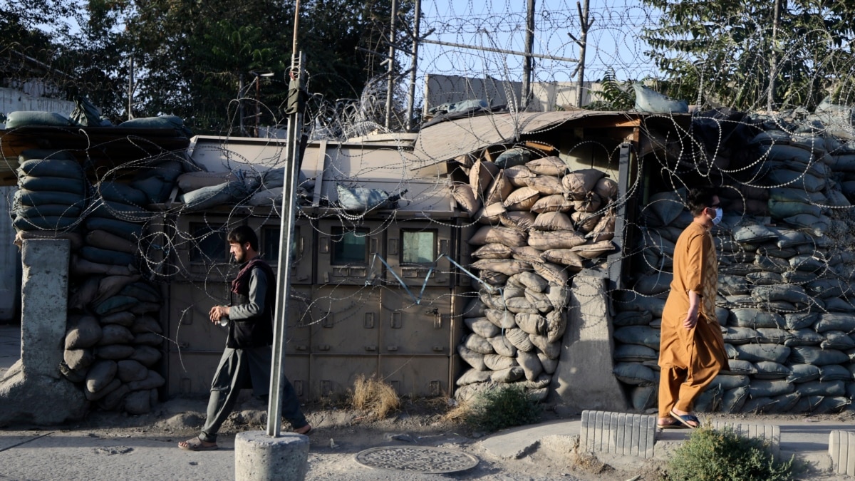 More Than 20 Casualties Reported In Suicide Blast Near Afghan Ministry - Vimarsana News